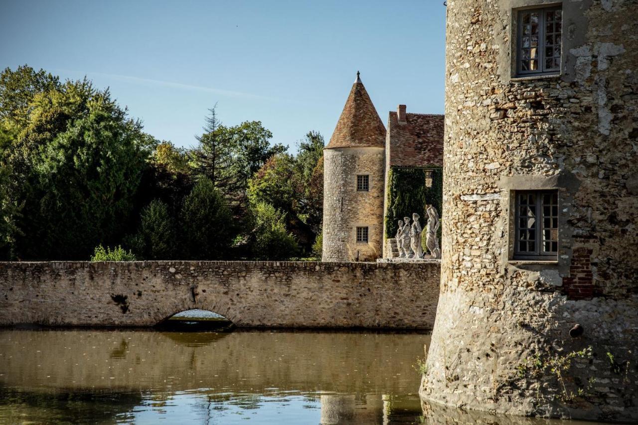 Chateau De Вилье-ле-Майё Экстерьер фото